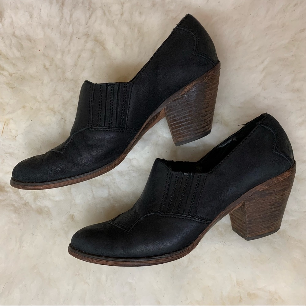 Luxury Rebel - Black Booties